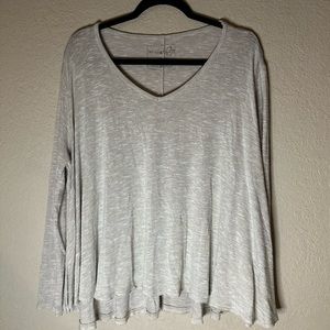 WE THE FREE SWING TUNIC KNIT PULLOVER TOP V NECK OVERSIZED BEIGE White M GUC